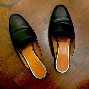 Linea Paolo loafer mules, size 7.5. Great condition.